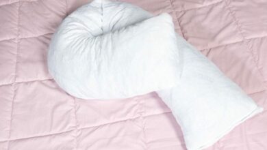 the-remarkable-benefits-of-body-pillows-for-expectant-mothers-and-beyond